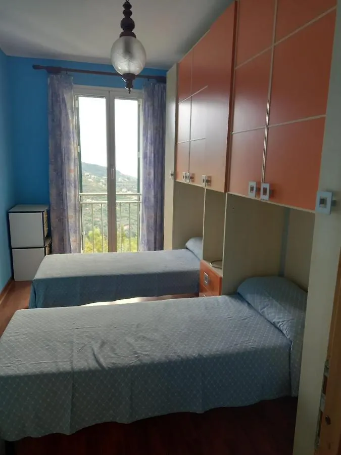 Appartamento Casa Vita Vallebona Italia